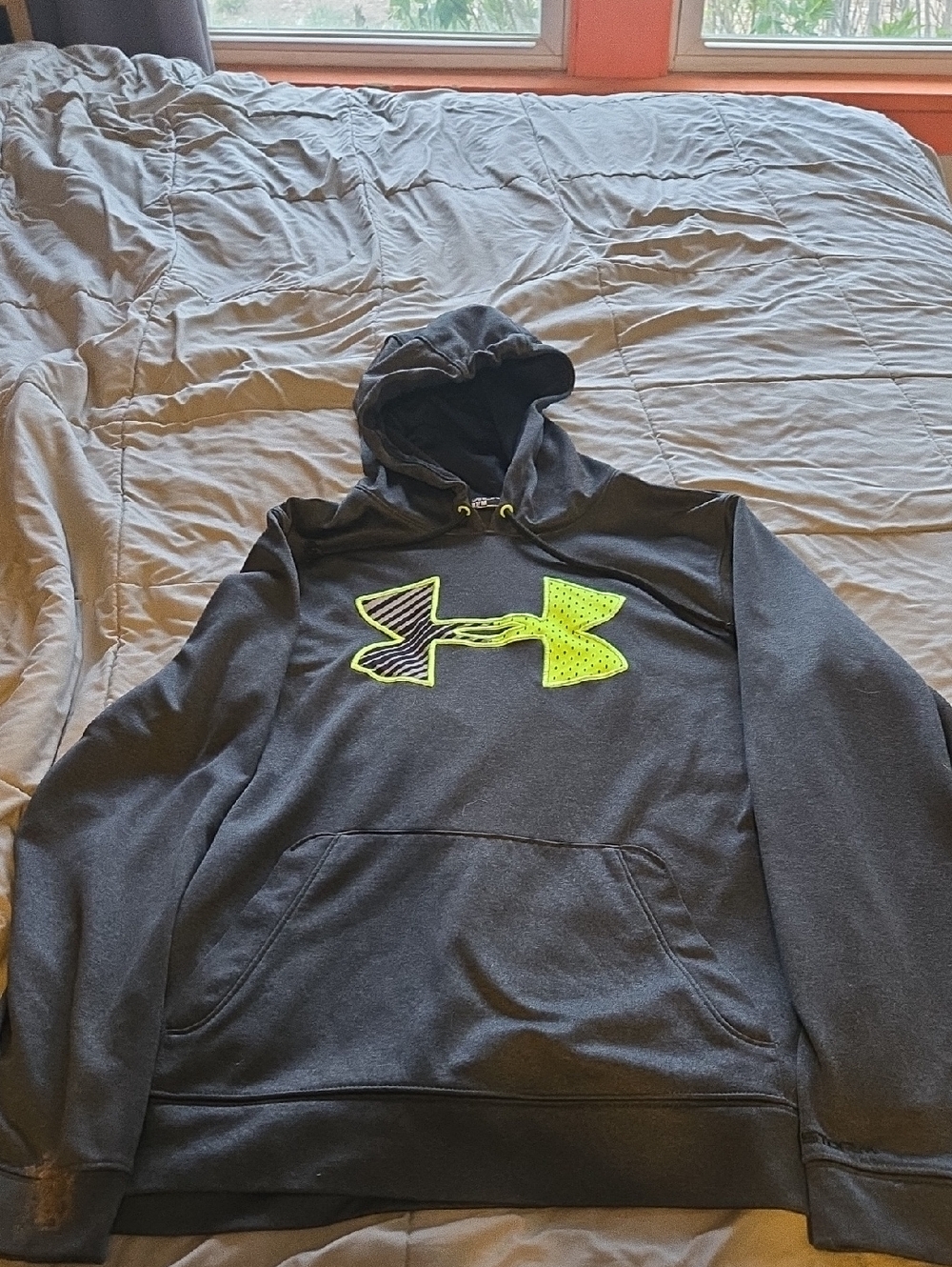 Under Armour Men's Dark Gray Hoodie with Neon Yellow Logo